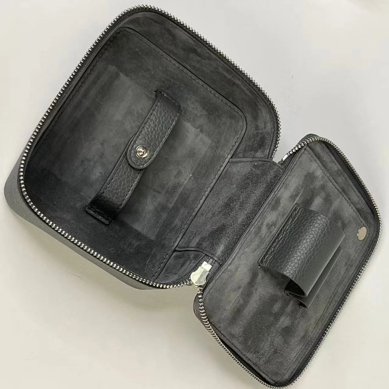 Audemars Piguet x Melia Travel Backgammon Set – Suede & Leather